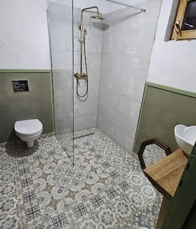 La Poale De Munte