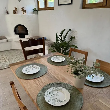 La Poale De Munte *