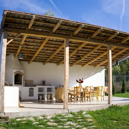 La Poale De Munte Holiday home *